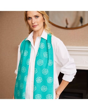 PF Celtic Knot Wool Scarf in Spectra Green
