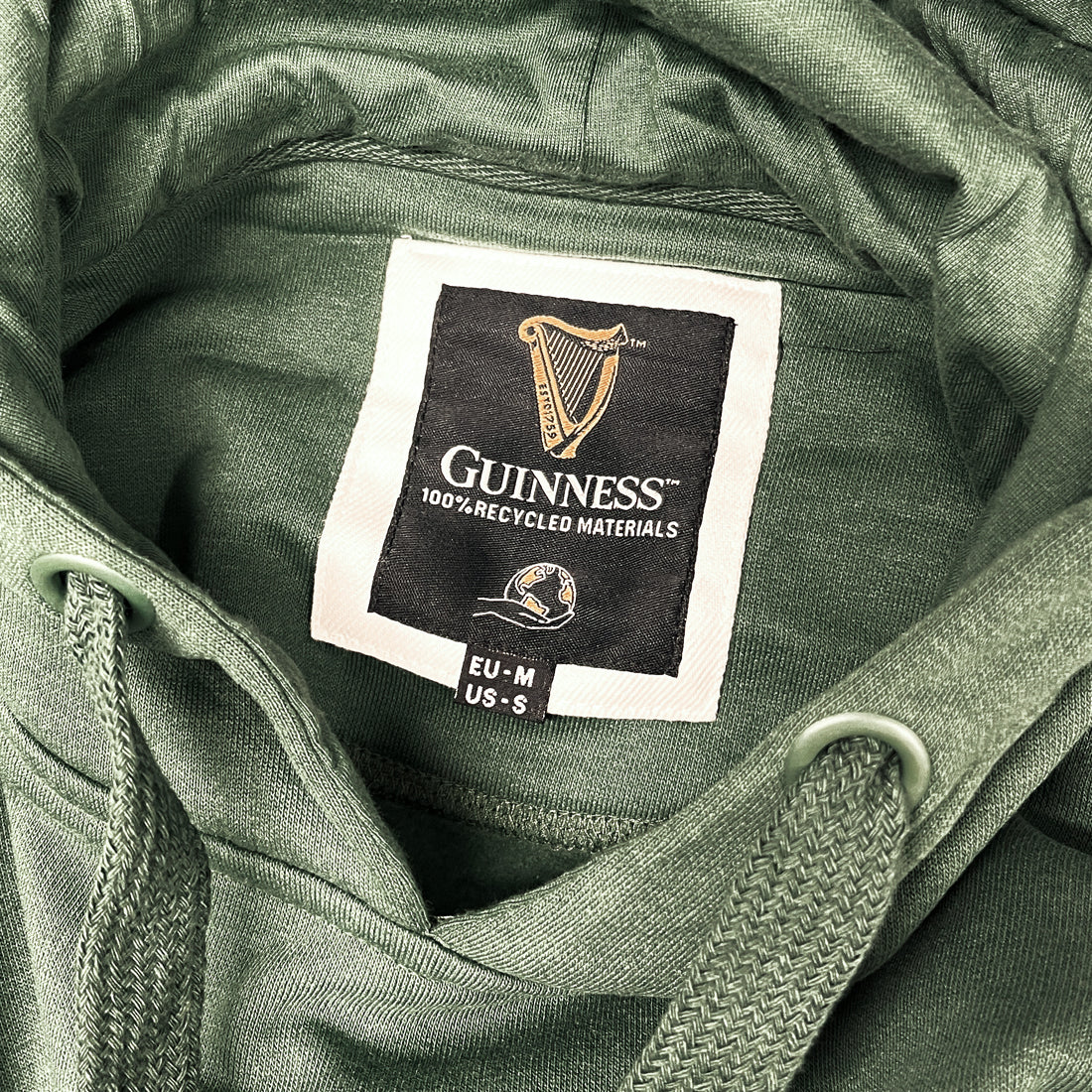 No Back Image/No Comp  Guinness Football Toucan Hoodie in Forest Green