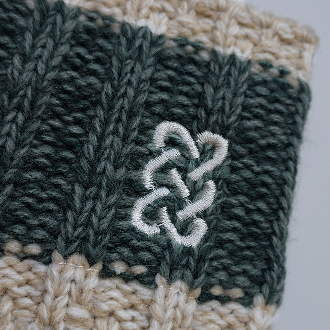 Rib Knit Headband in Taupe & Cream