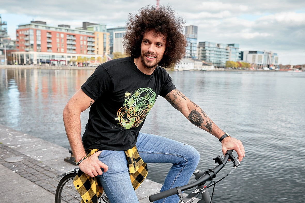 Black coloured Celtic Knot T-shirt