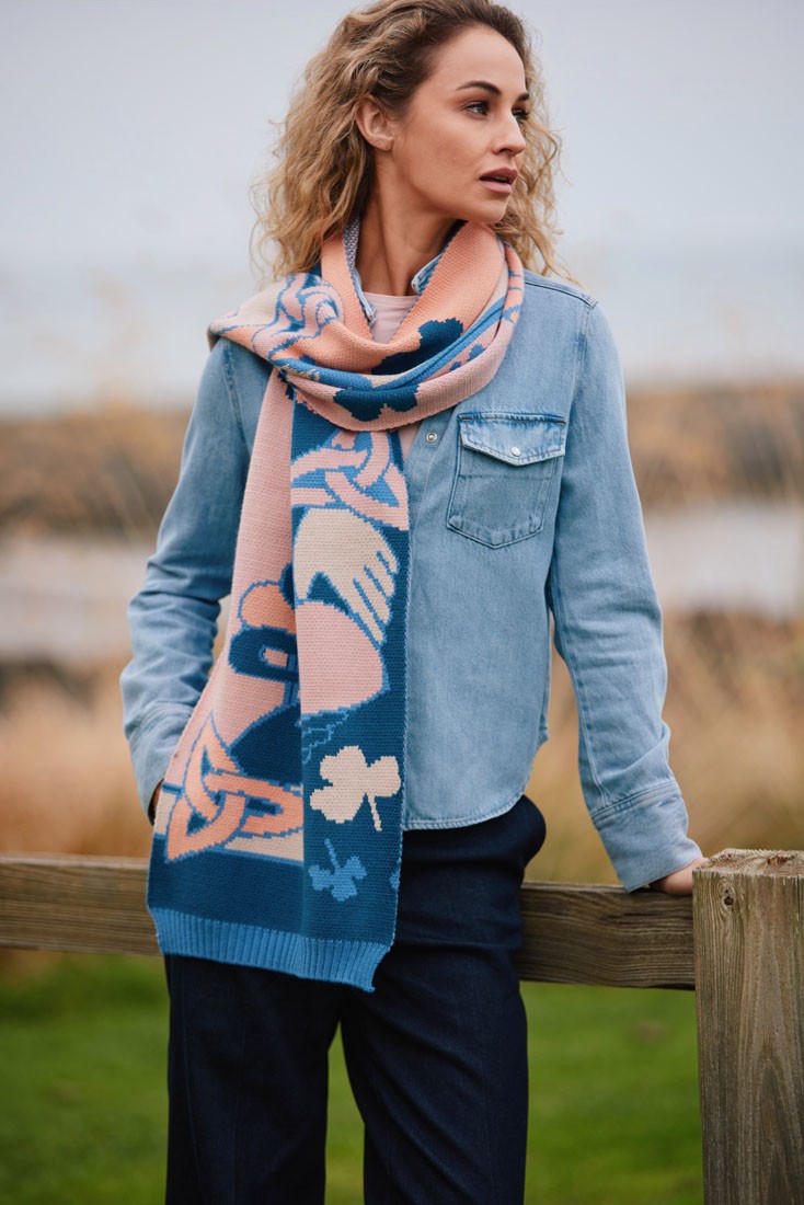 Claddagh Knit Scarf in Blue & Salmon