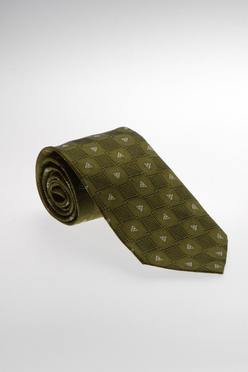 Celtic Knot Silk Tie in Green