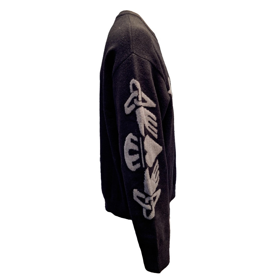 Claddagh Crew Neck Jumper in Black & Grey