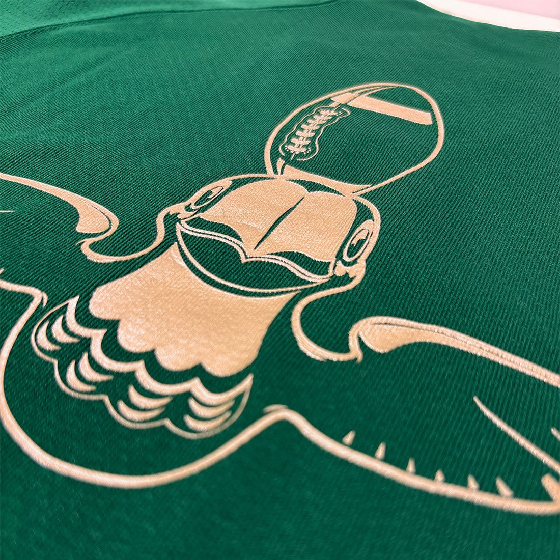 Guinness Toucan Mesh Long Sleeve Top in Green & Gold