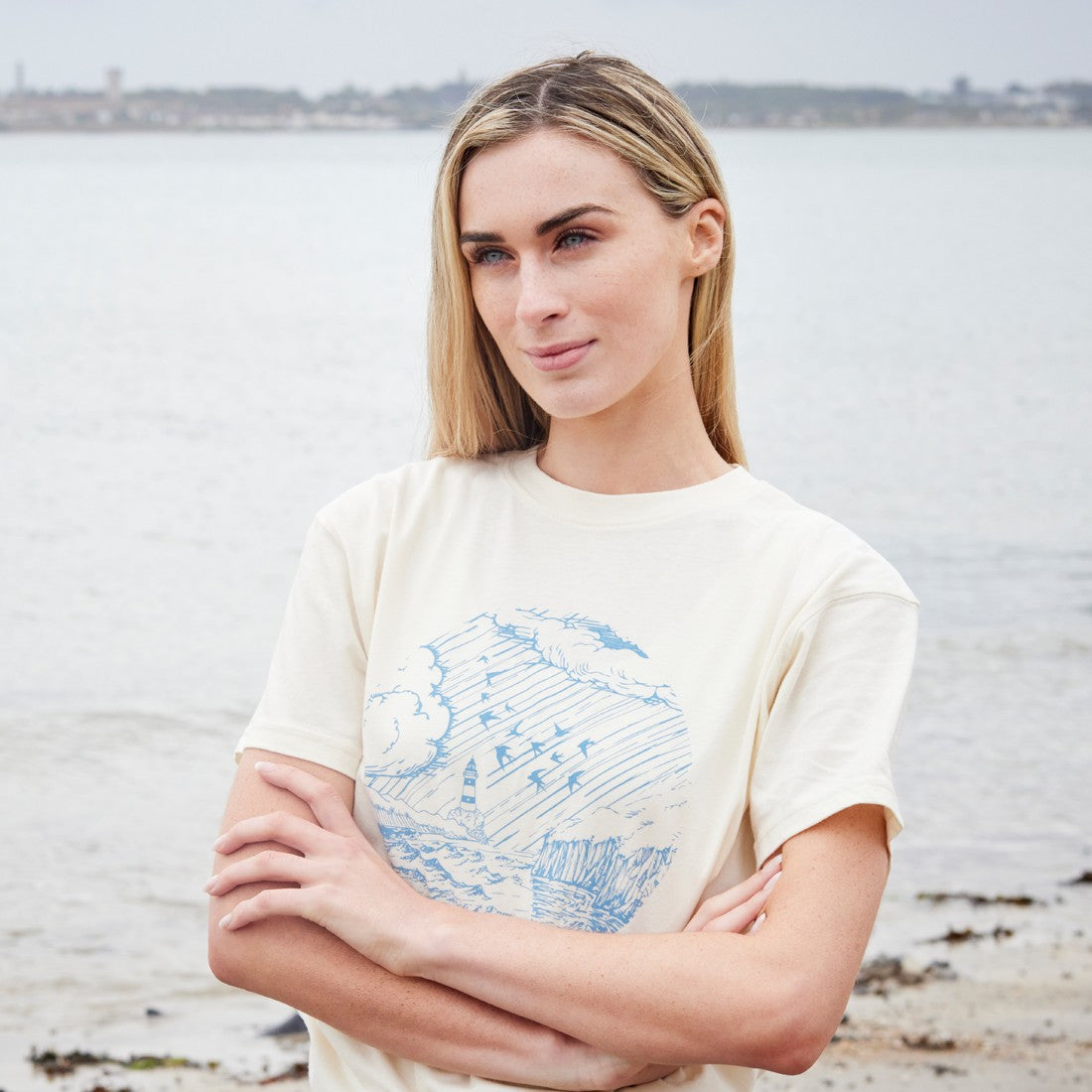 Green Island Light House Sketch Short-sleeve T in Cream