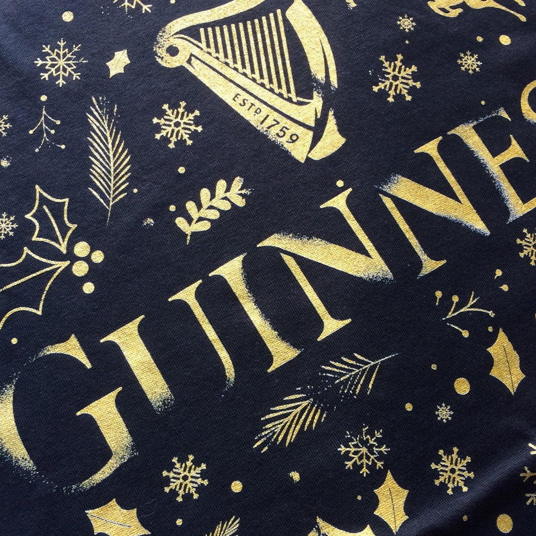 Guinness Black Christmas Men's T-shirt