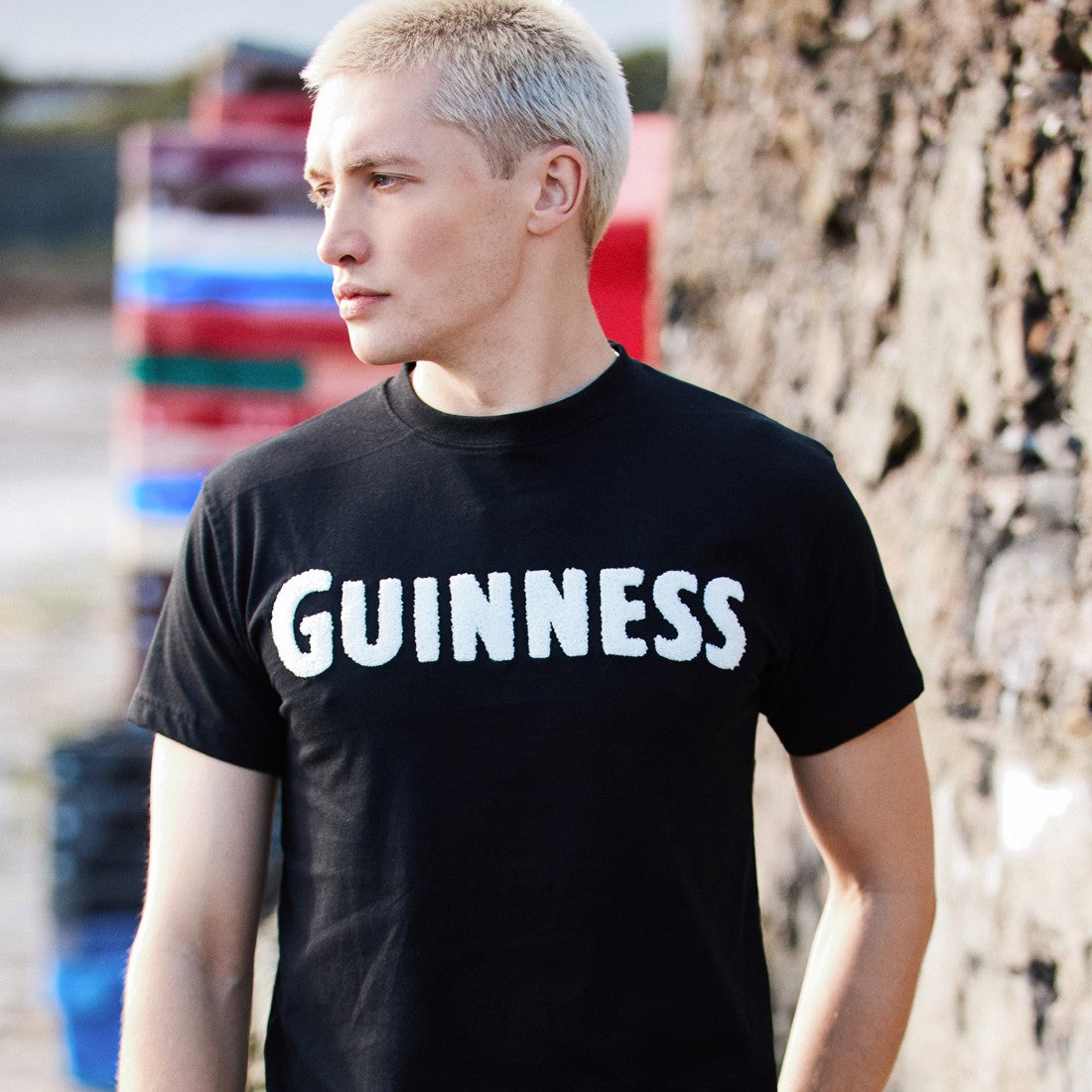 Guinness Chenille Logo T-shirt in Black & Cream