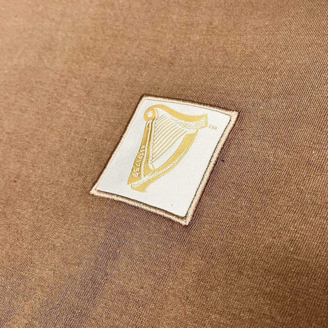 Guinness Harp Patch T-shirt in Brown