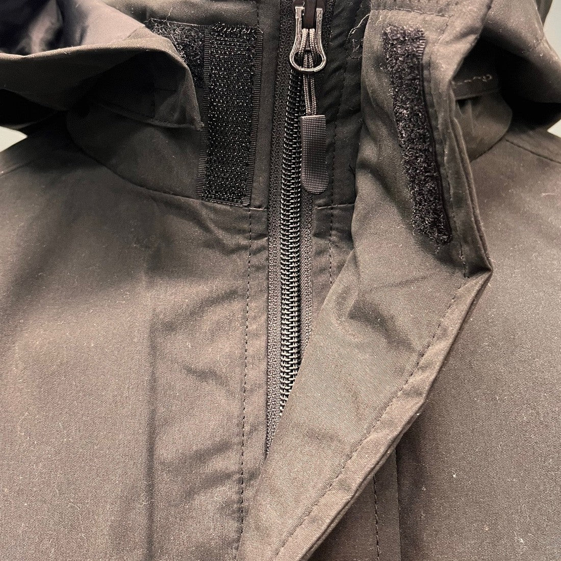 Guinness Jacket with Detachable Hood in Black