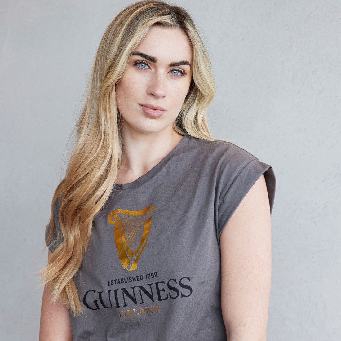 Guinness Ladies Pewter Foil Harp Roll Sleeve T-Shirt