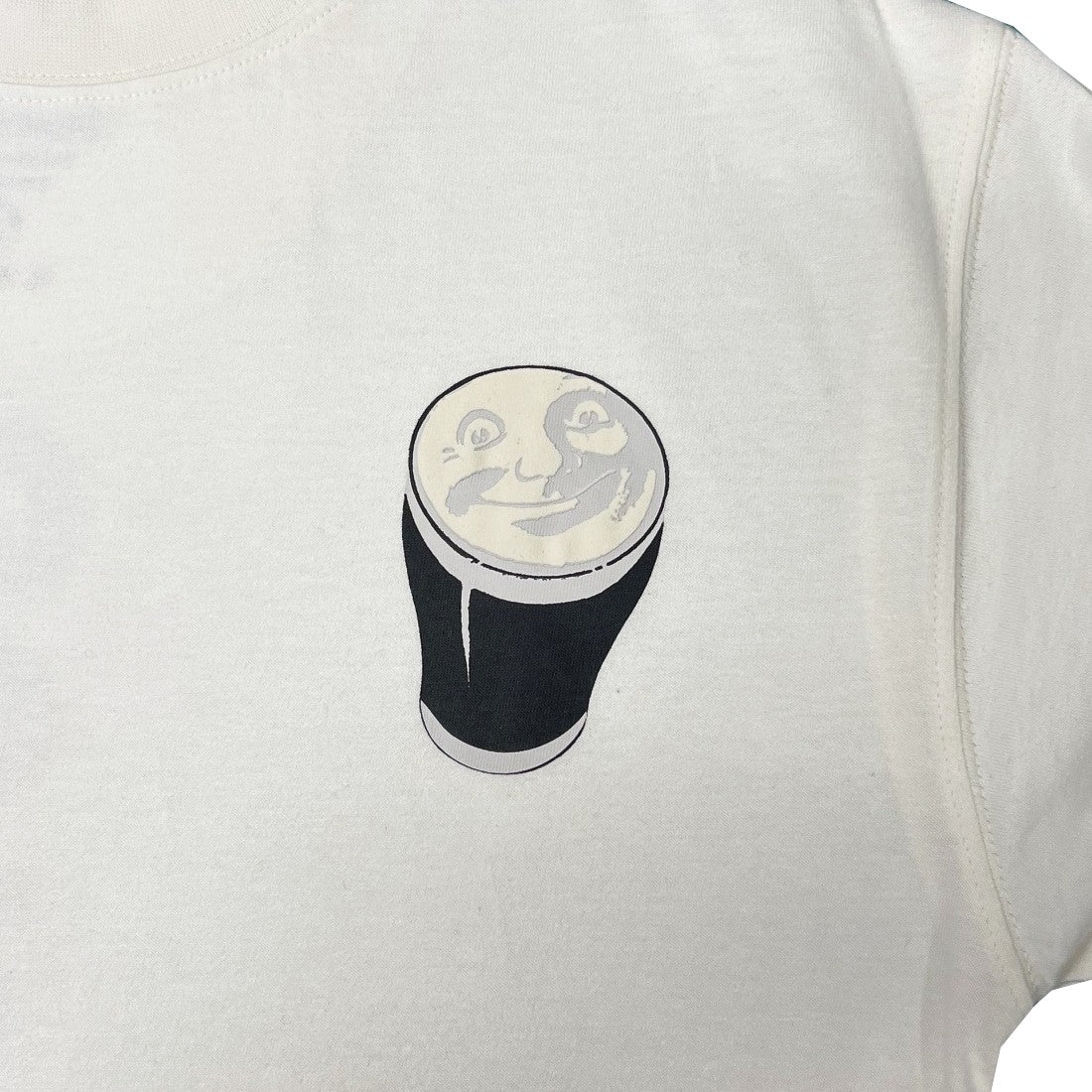 Guinness Smiling Pint T-shirt in Cream