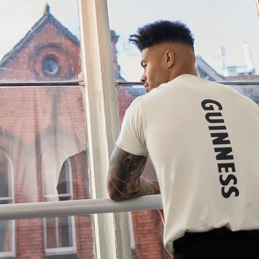 Guinness Smiling Pint T-shirt in Cream