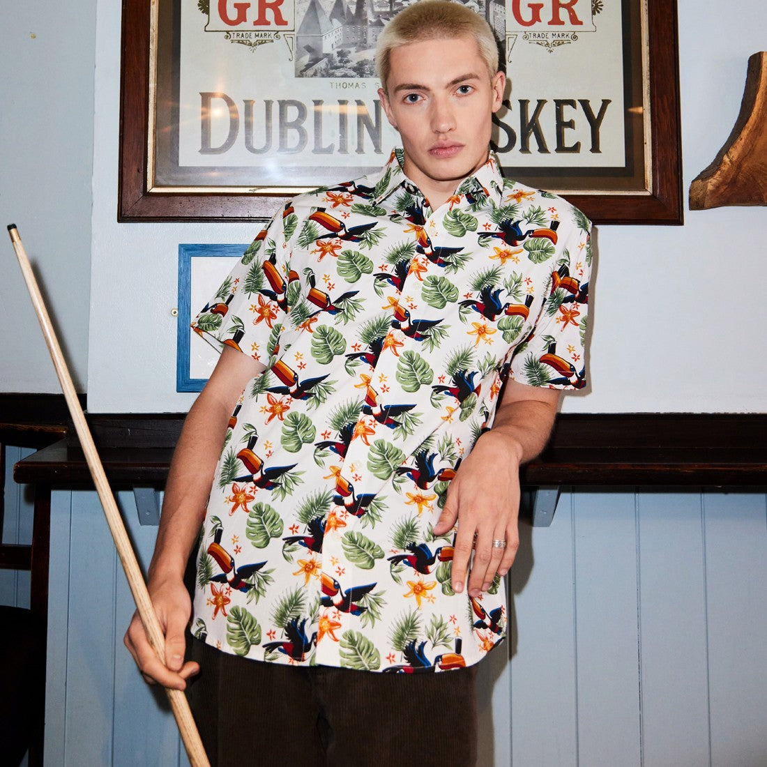Guinness Toucan Hawaiian Print Short Sleeve Shirt in Cream & Multi