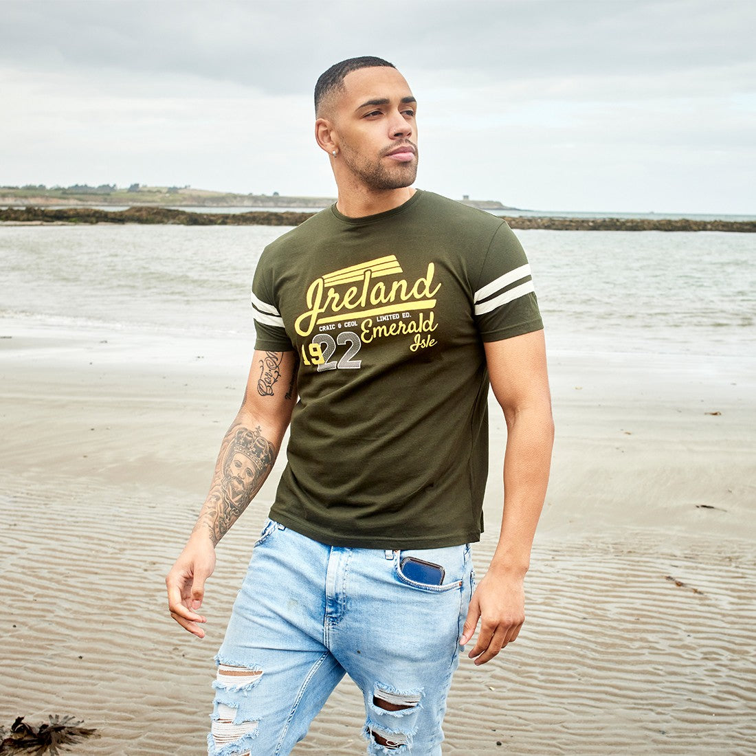 Ireland Craic & Ceol 1922 T-shirt in Bottle Green & Yellow
