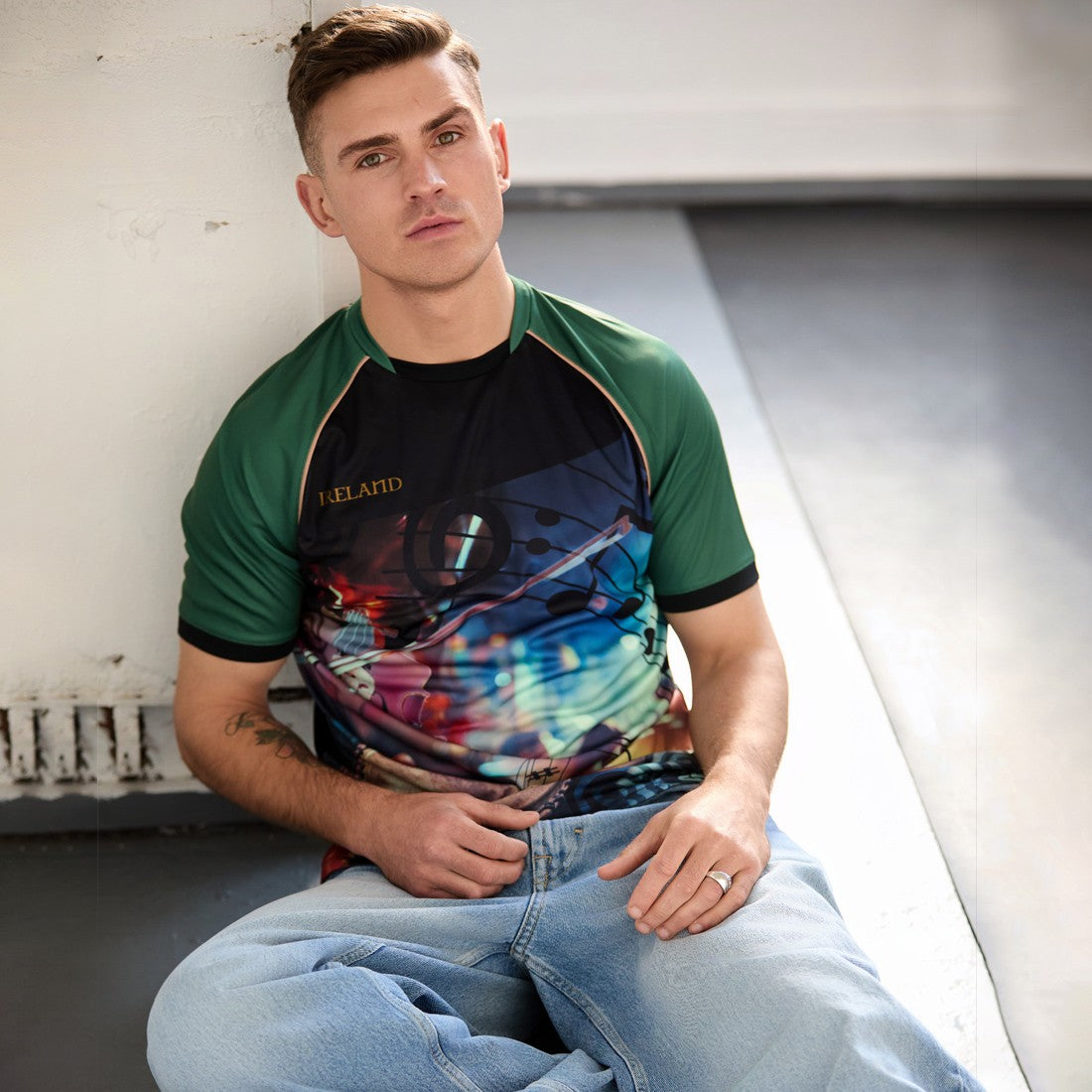 Ireland ‘Music’ Recycled Performance Top in Black & Bottle Green