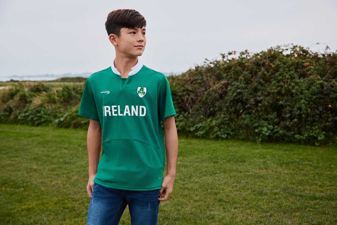 Ireland Shamrock Performance Short Sleeve Kids Rugby Shirt in Green