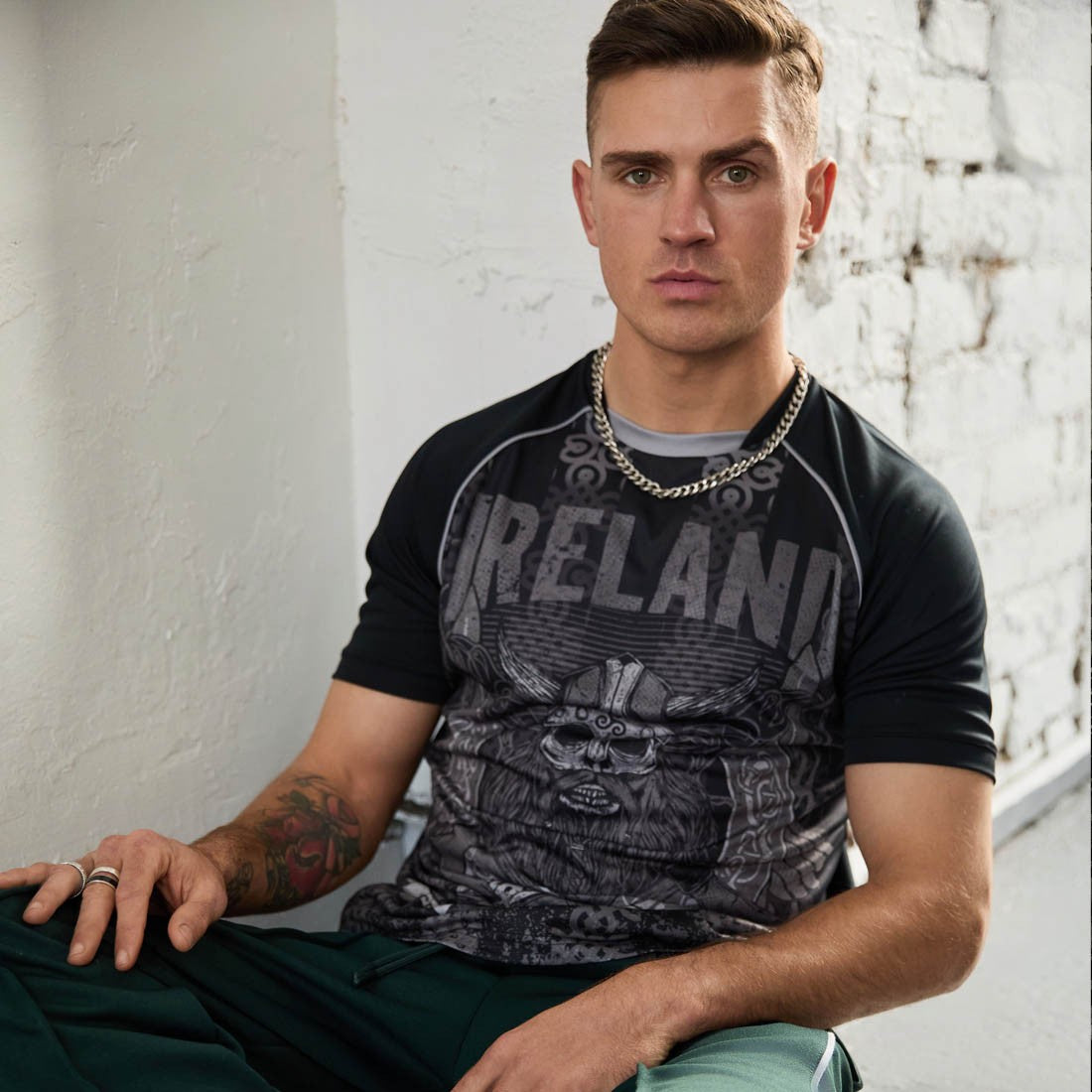Ireland ‘Viking’ Recycled Performance Top in Black