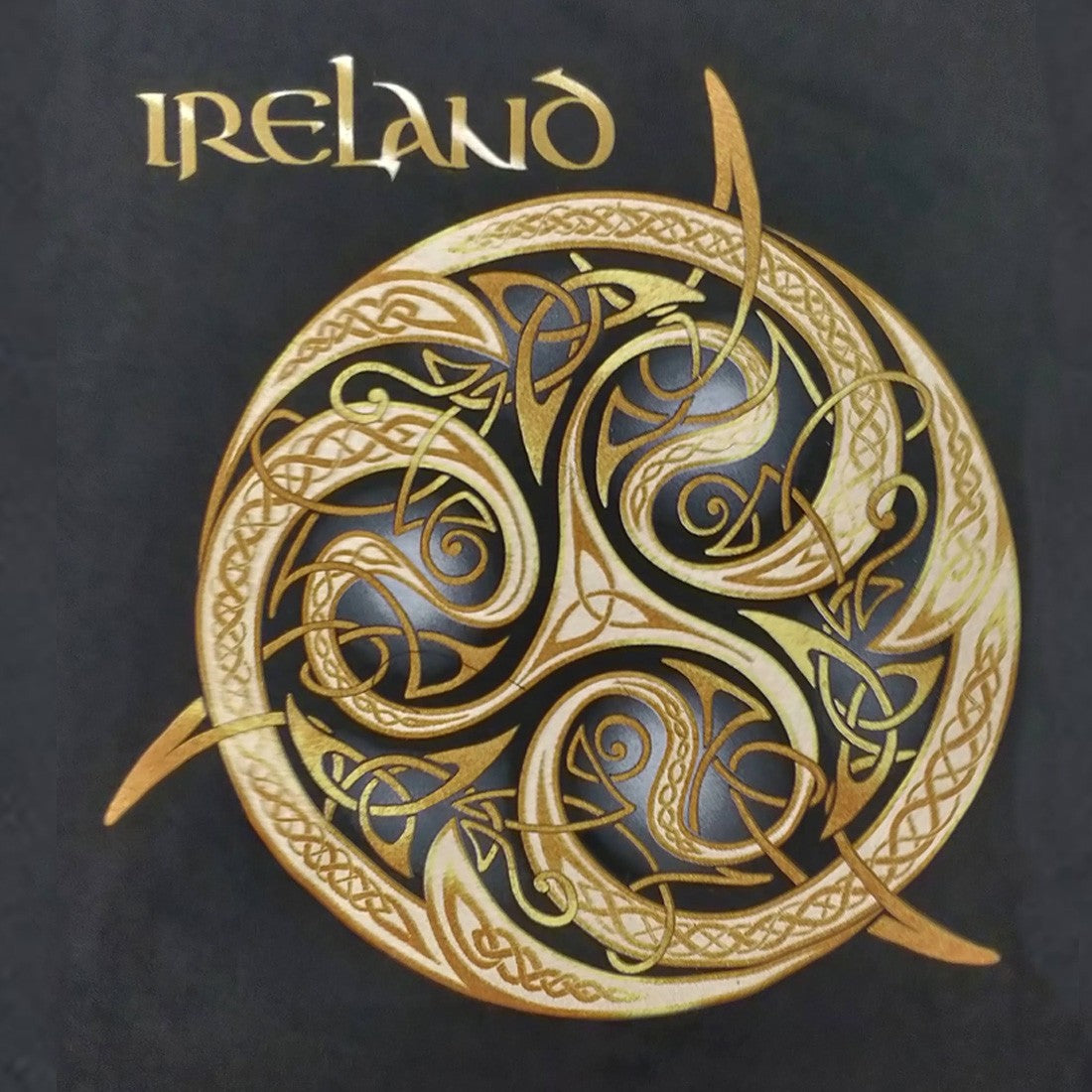 Ireland Celtic Knot Crew Neck T-Shirt in Navy