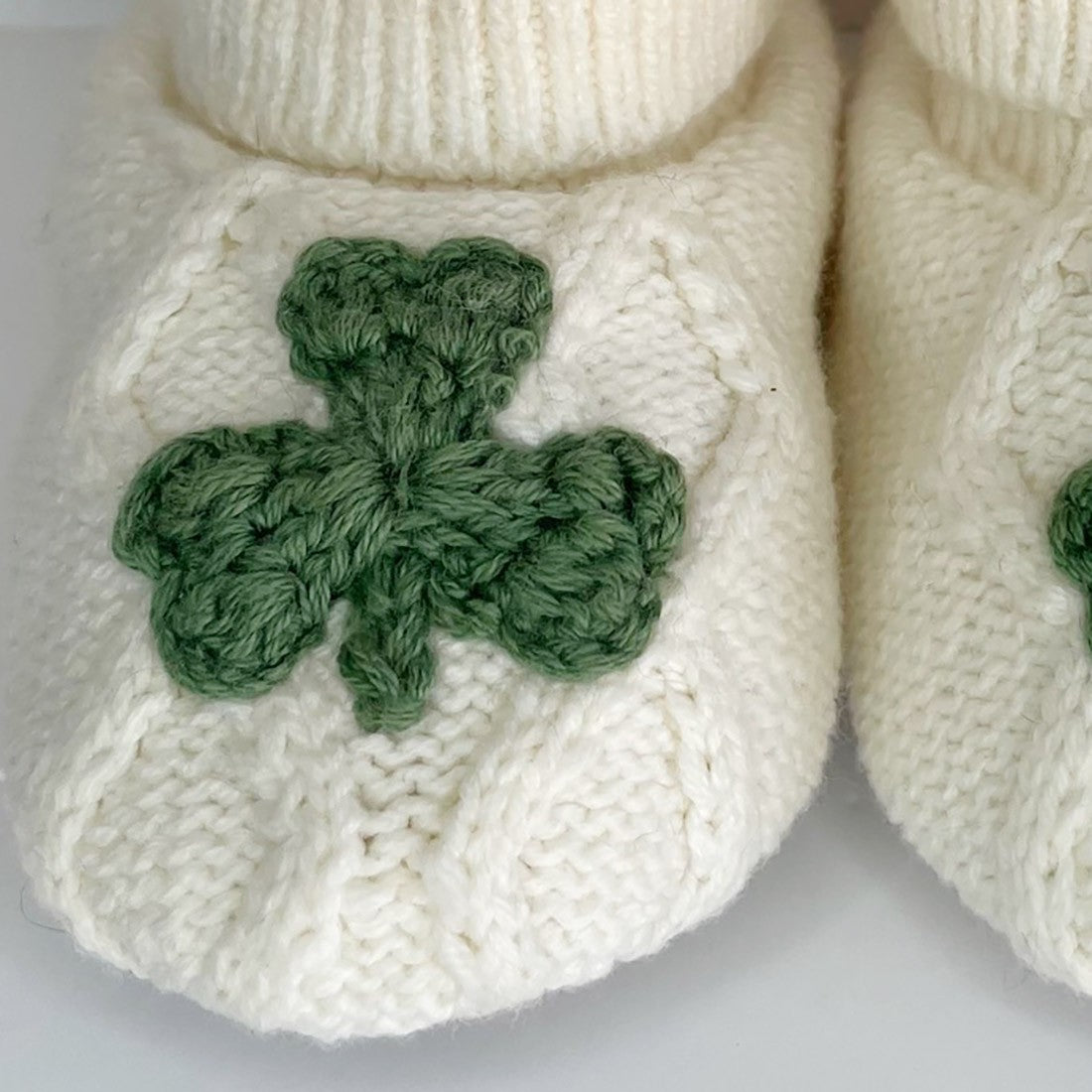 Baby Aran Shamrock Booties in Cream