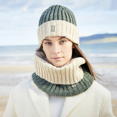 Melange Rib Knit Hat in Green & Cream