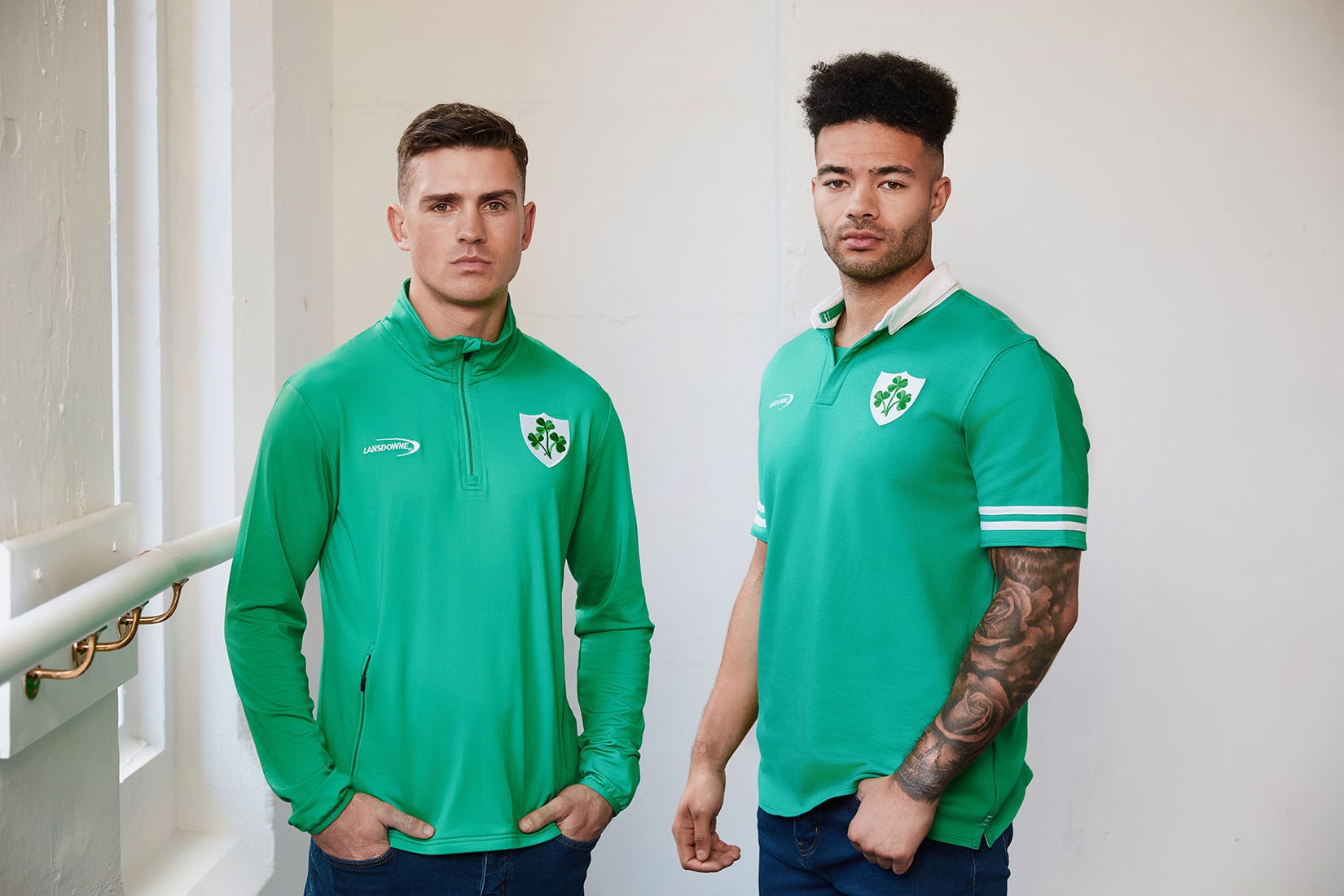 Shamrock Crest Short Sleeve Rugby Shirt in Island Green