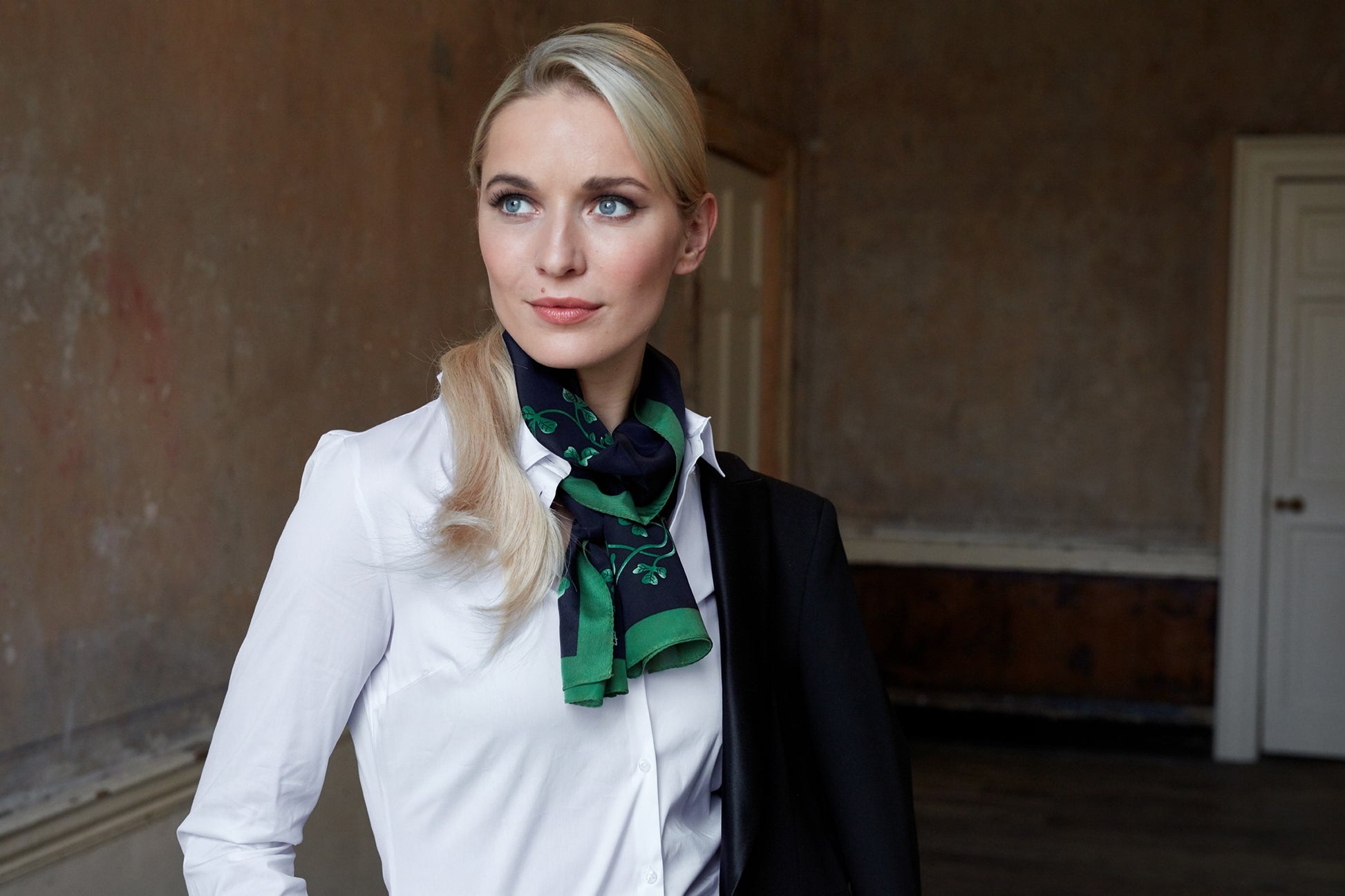 Shamrock Sprig Silk Scarf in Navy & Green