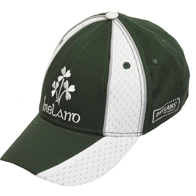 Three Shamrocks Crest Baseball Cap in Emerald